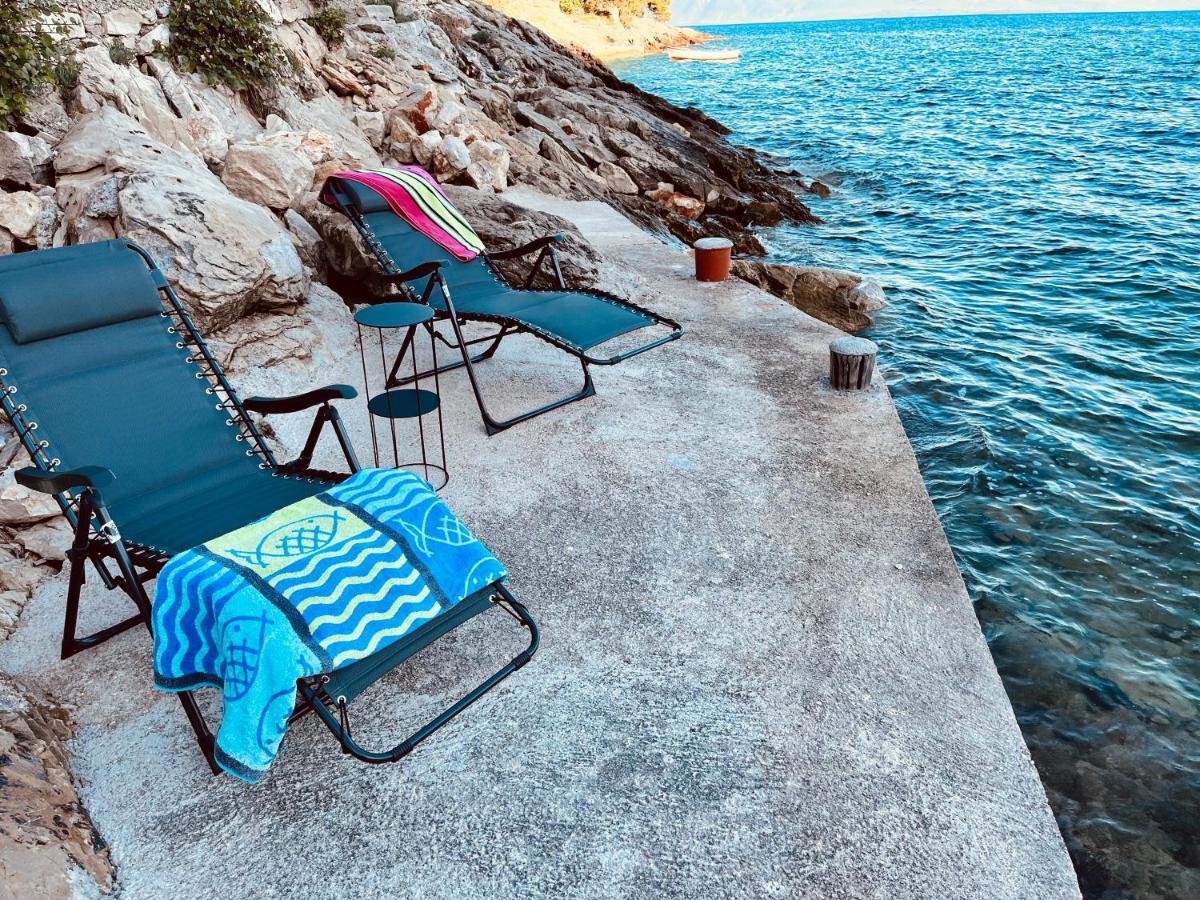 Seaside Cottage Maslina Gdinj Exterior photo