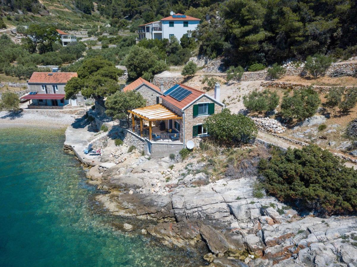 Seaside Cottage Maslina Gdinj Exterior photo